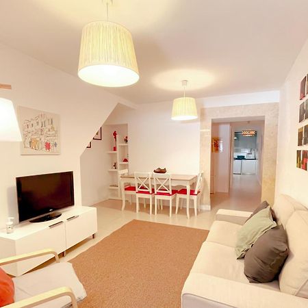 Sweet Bairro Alto Apartment ลิสบอน ภายนอก รูปภาพ